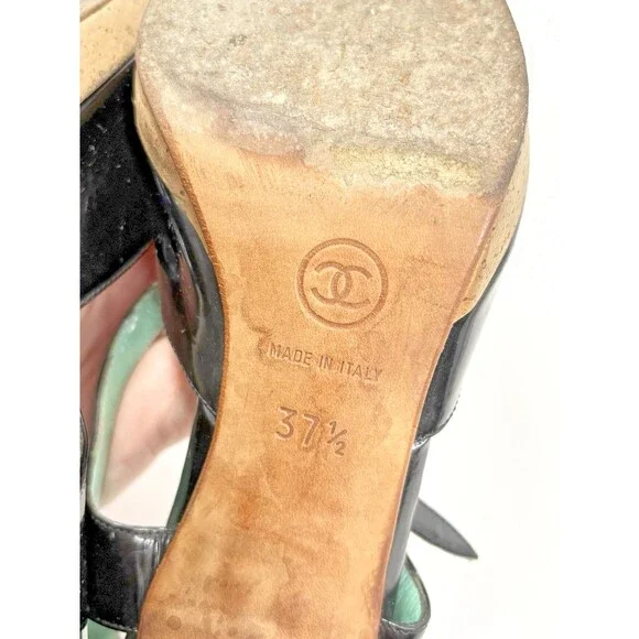 Chanel "Chateau Chanel" Wine Cork Heel Pumps Black Patent w Blue Accent Sz 37.5 - Picture 11 of 12
